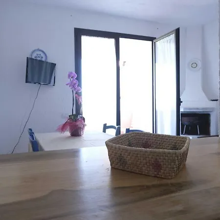 Holiday home Aria Di Vacanza - Ligni Bianchi *